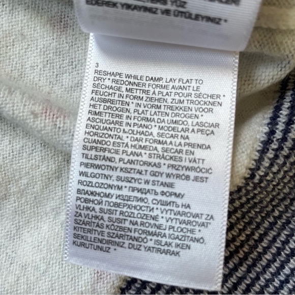 Lee patterned cardigan sweater - Picture 8 of 8